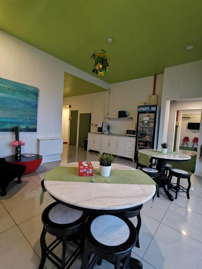 Olive Hotel ジョホールバル エクステリア 写真